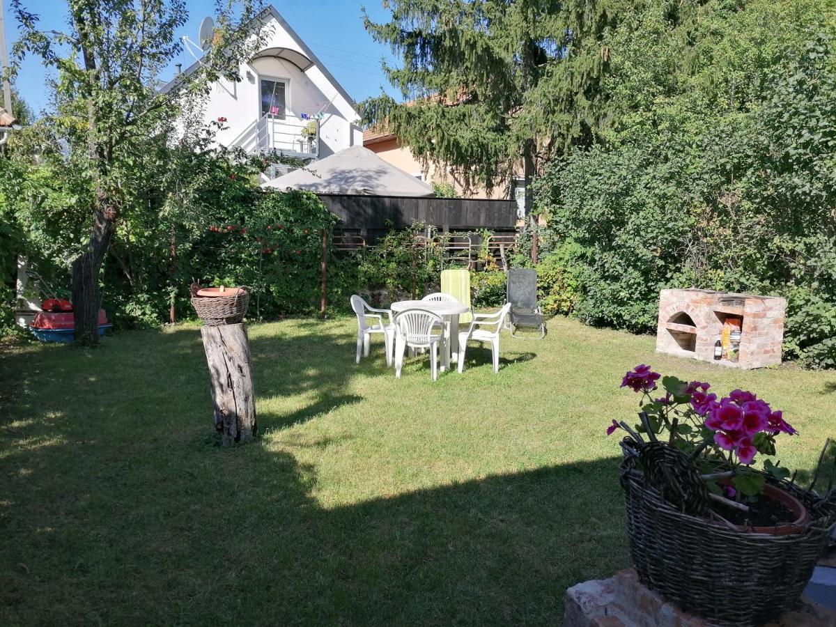 Menta Apartman Mezőkövesd Extérieur photo