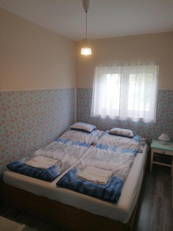 Menta Apartman Mezőkövesd Extérieur photo