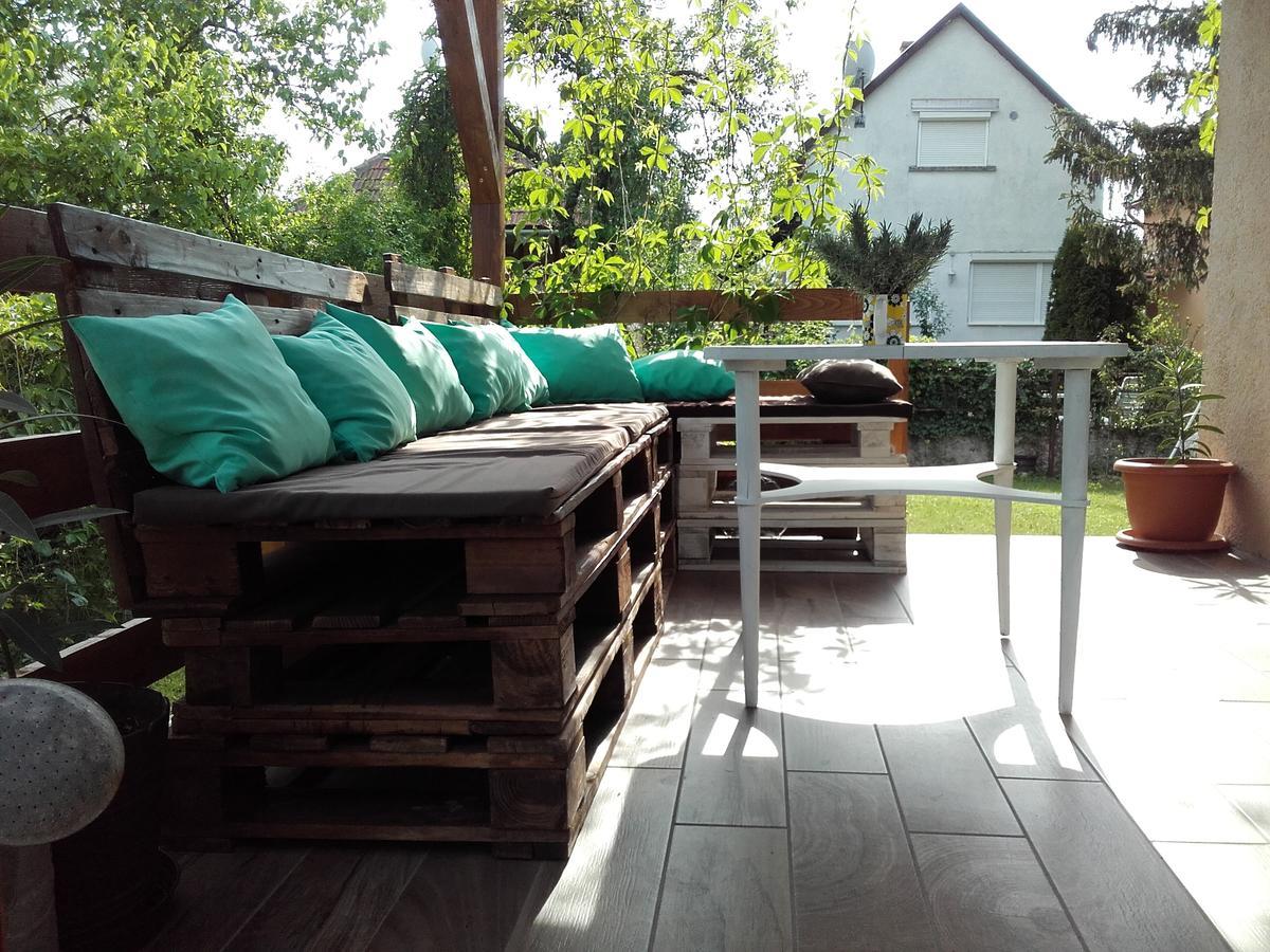Menta Apartman Mezőkövesd Extérieur photo